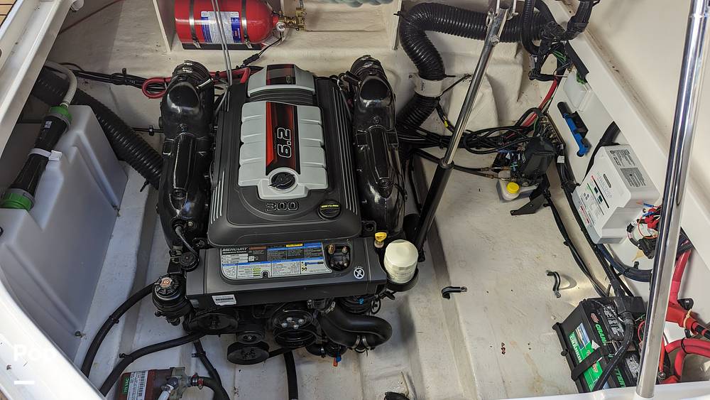 Slide: The Image of Sea Ray 280 Sundancer 2016 - 14733459