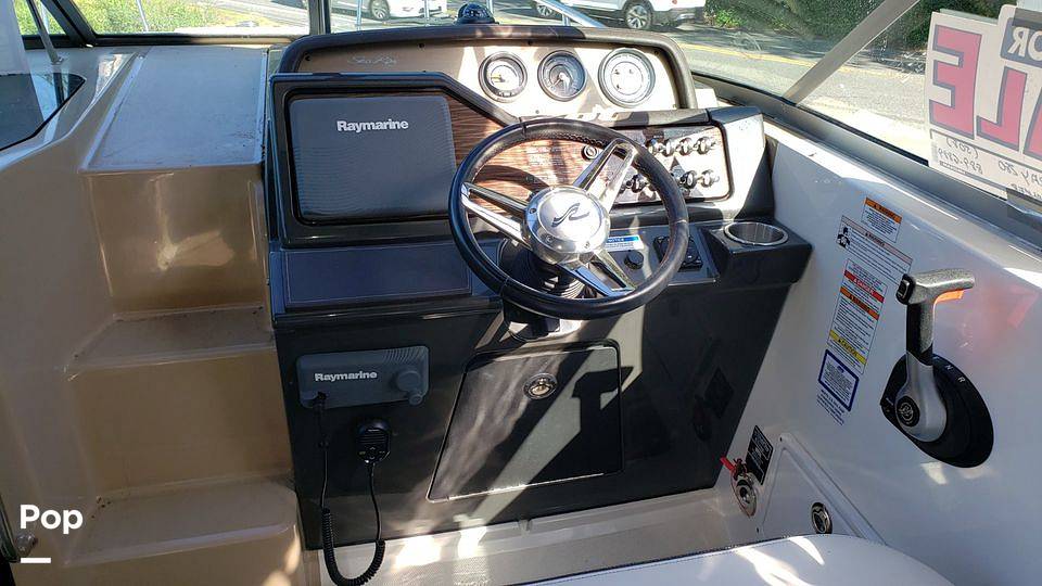 Slide: The Image of Sea Ray 280 Sundancer 2016 - 14437929