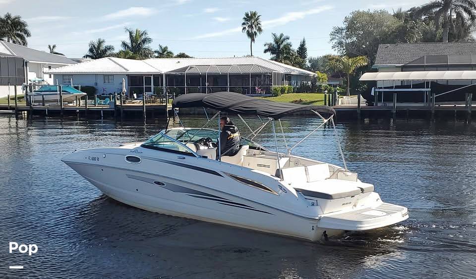 Slide: The Image of Sea Ray 280 Sundeck 2012 - 15266142