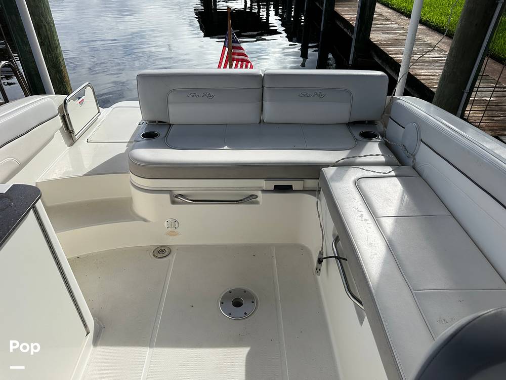 Slide: The Image of Sea Ray 280 Sun Deck 2012 - 15740400