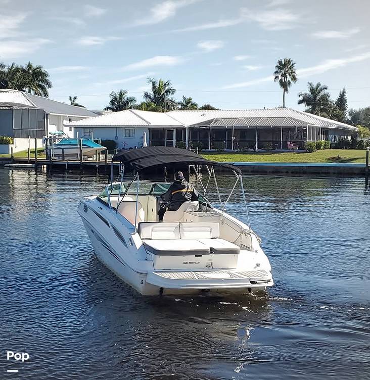 Slide: The Image of Sea Ray 280 Sundeck 2012 - 15266143