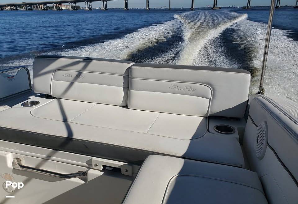 Slide: The Image of Sea Ray 280 Sundeck 2012 - 15266149