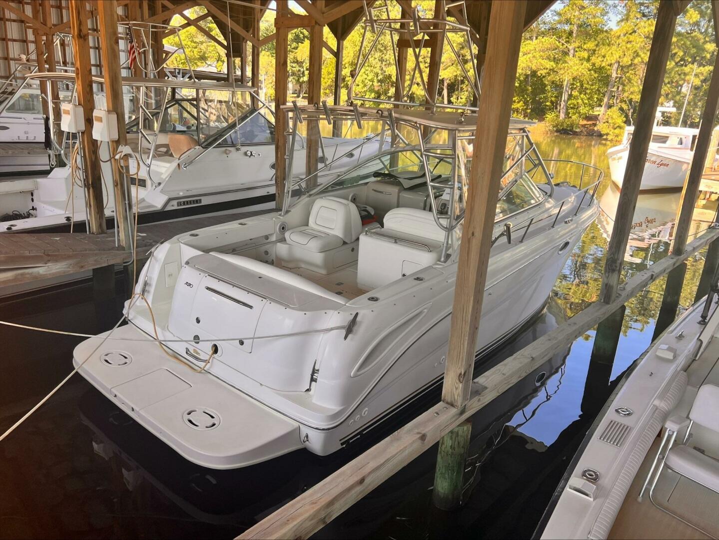 Slide: The Image of Sea Ray 290 Amberjack 2002 - 14