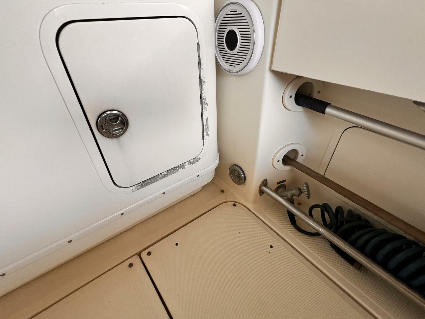 Slide: The Image of Sea Ray 290 Amberjack 2002 - 28
