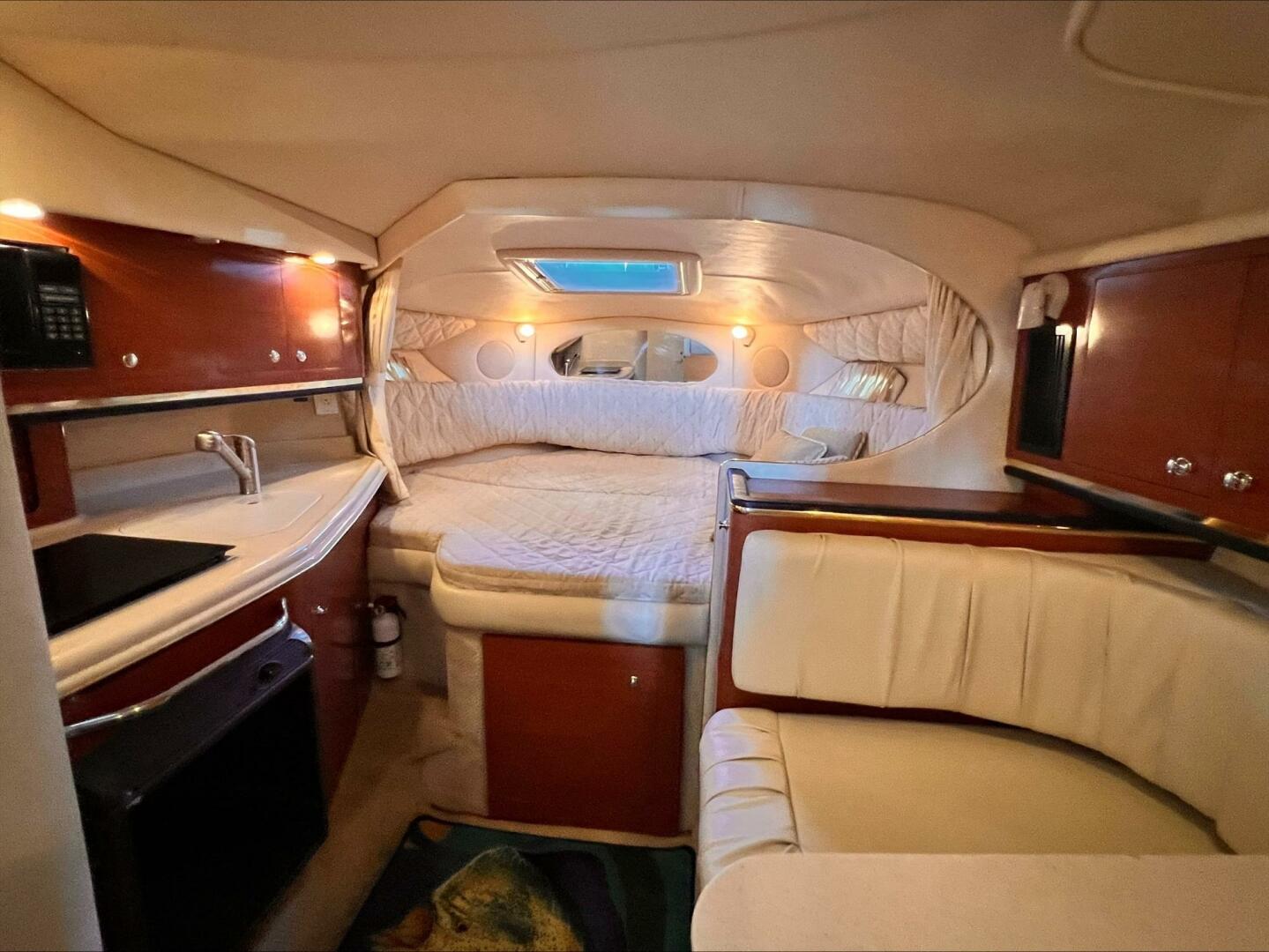 Slide: The Image of Sea Ray 290 Amberjack 2002 - 33
