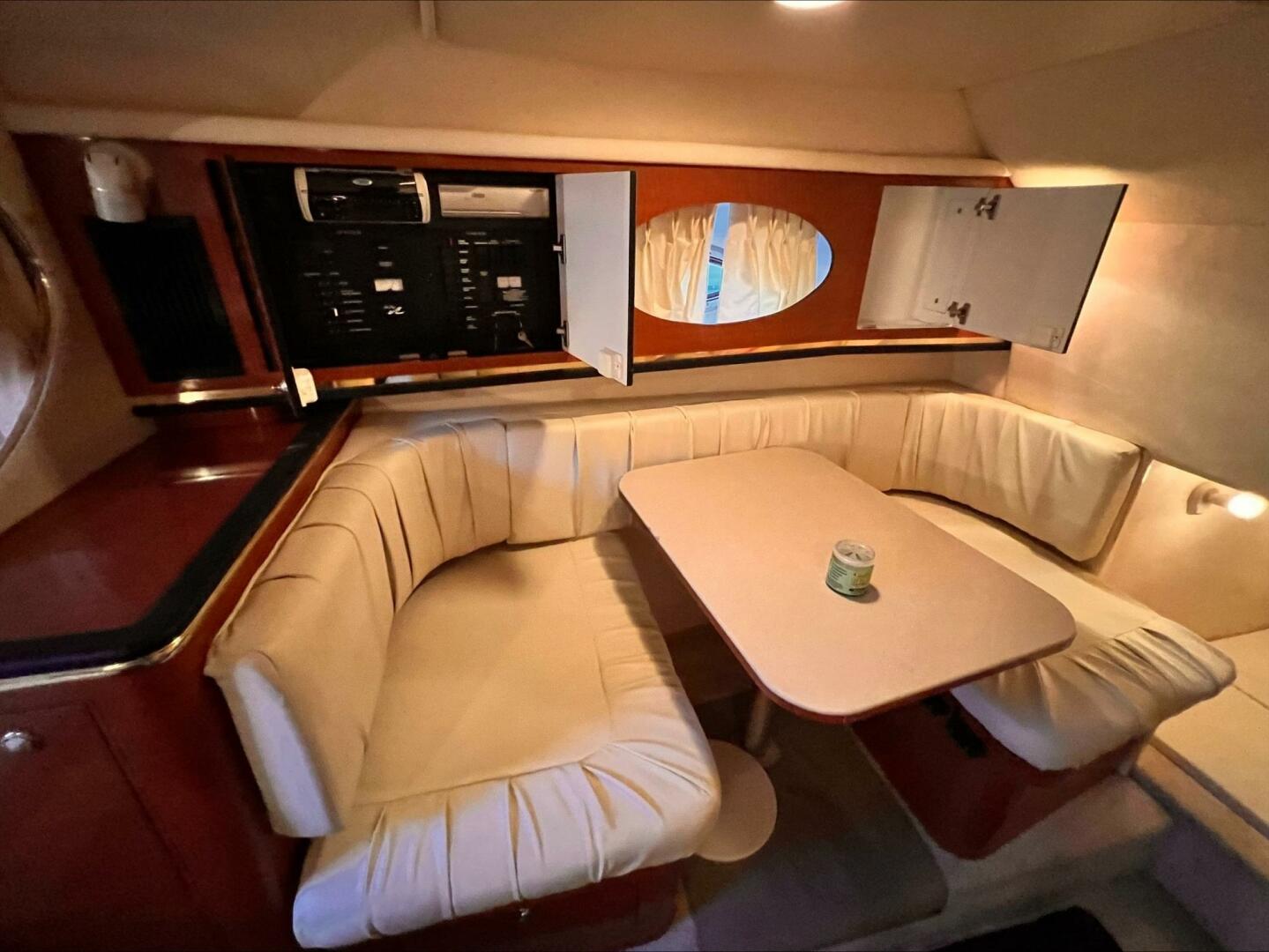 Slide: The Image of Sea Ray 290 Amberjack 2002 - 38