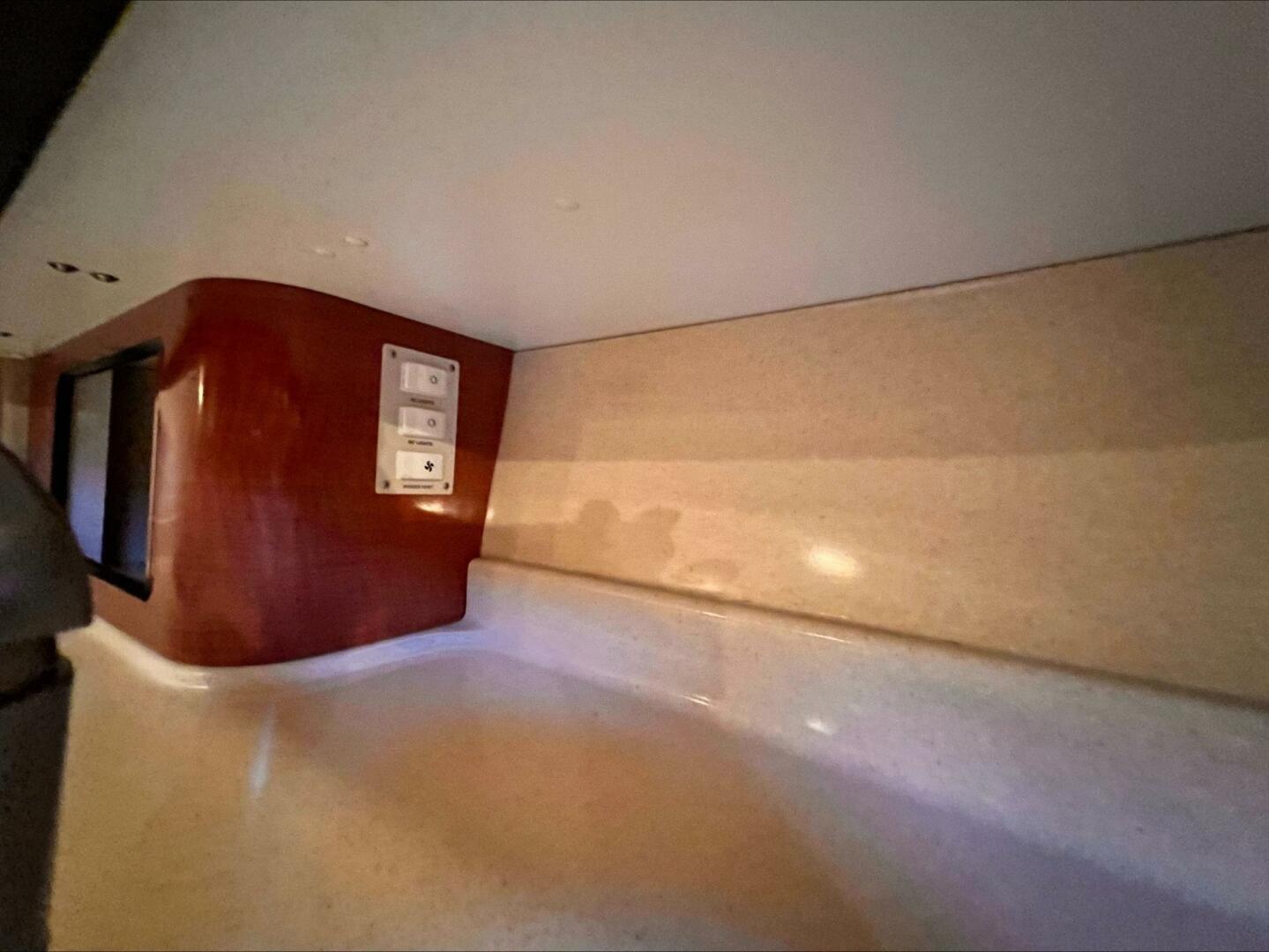 Slide: The Image of Sea Ray 290 Amberjack 2002 - 46