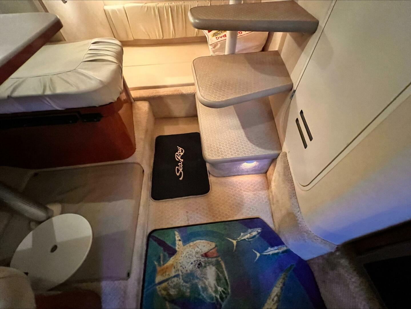 Slide: The Image of Sea Ray 290 Amberjack 2002 - 54