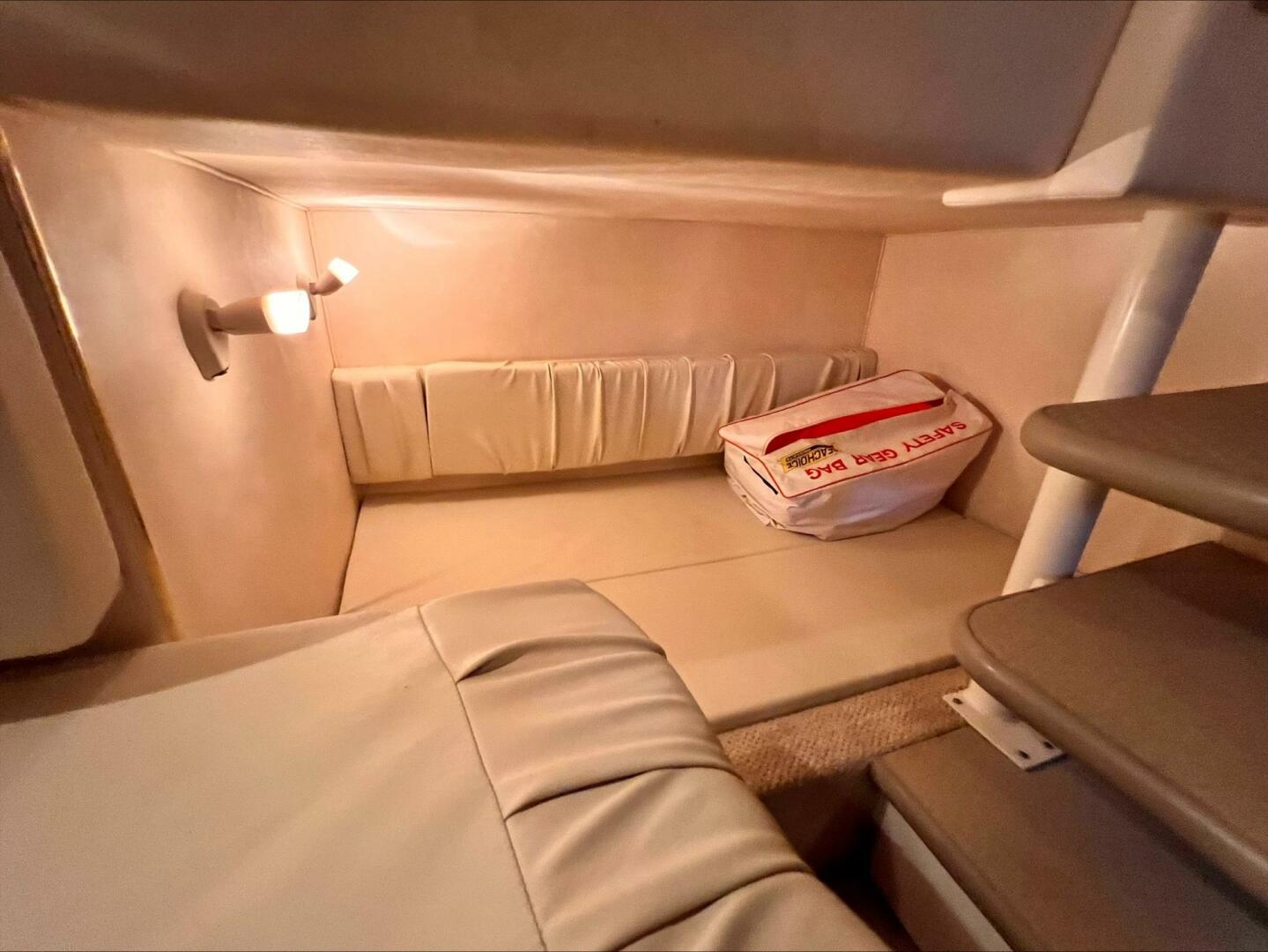 Slide: The Image of Sea Ray 290 Amberjack 2002 - 55