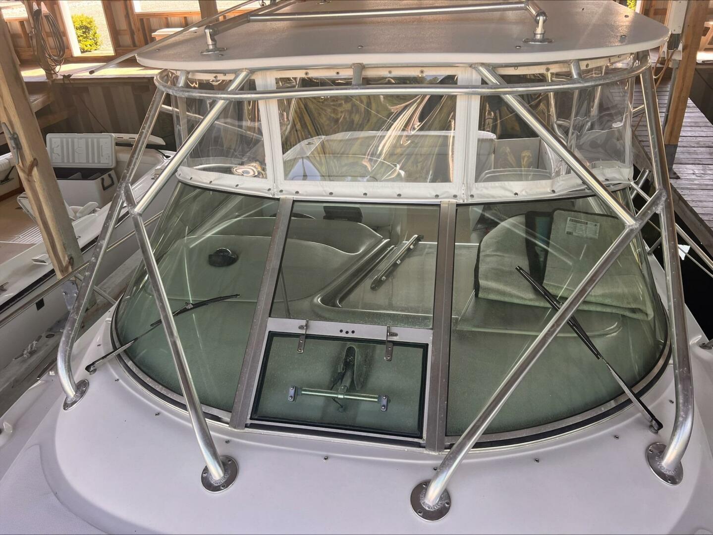 Slide: The Image of Sea Ray 290 Amberjack 2002 - 6
