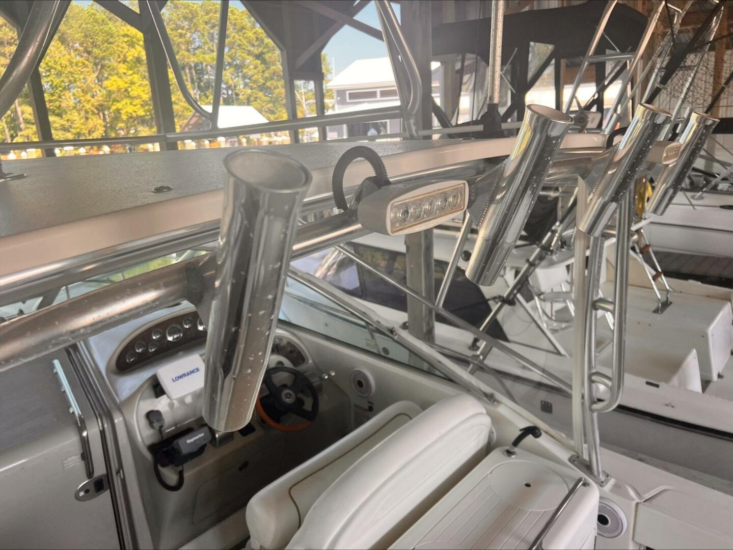 Slide: The Image of Sea Ray 290 Amberjack 2002 - 9