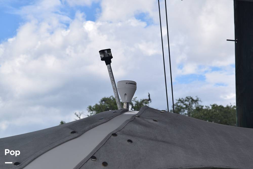 Slide: The Image of GPS Antenna - 15451577