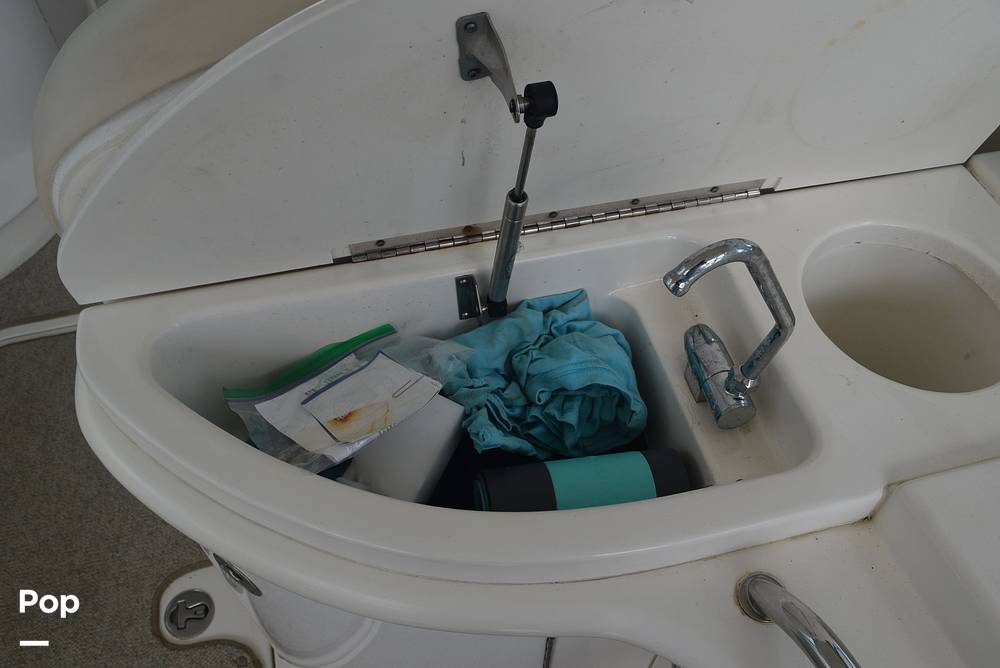 Slide: The Image of Sink - Cockpit - 15451724