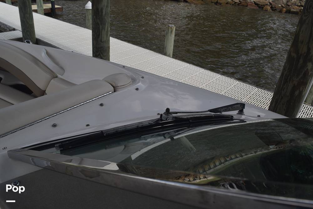 Slide: The Image of Windshield Wiper - 15451868