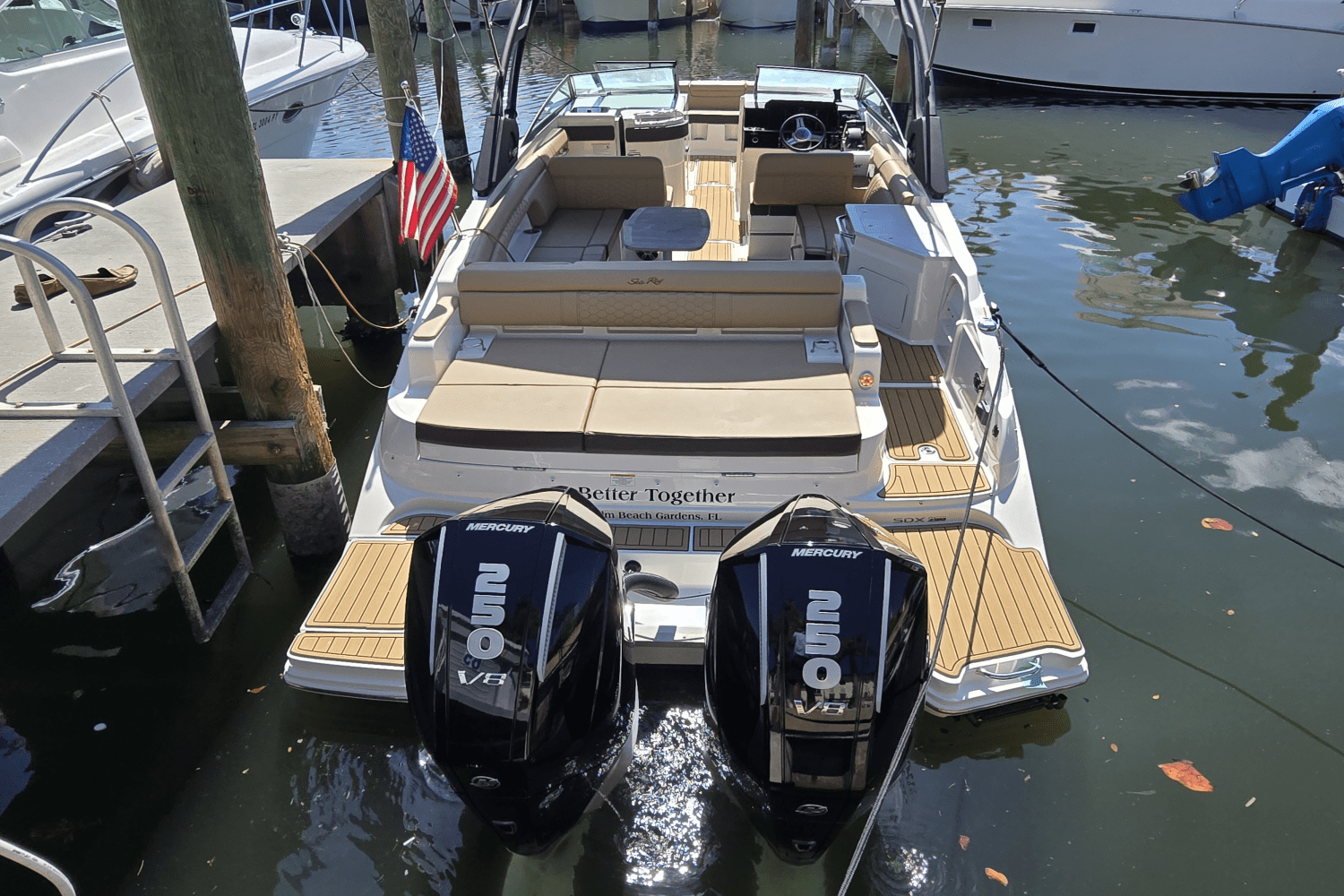 Slide: The Image of Sea Ray 290 SDX-OB 2024 - 1