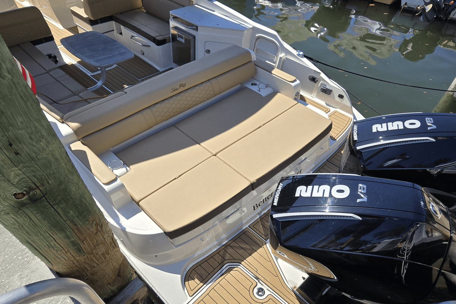Slide: The Image of Sea Ray 290 SDX-OB 2024 - 16