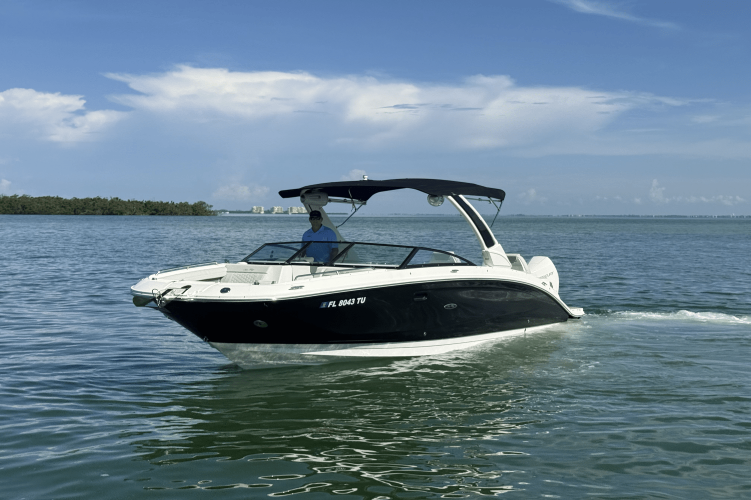 Slide: The Image of Sea Ray 290 SDX OB 2024 - 3