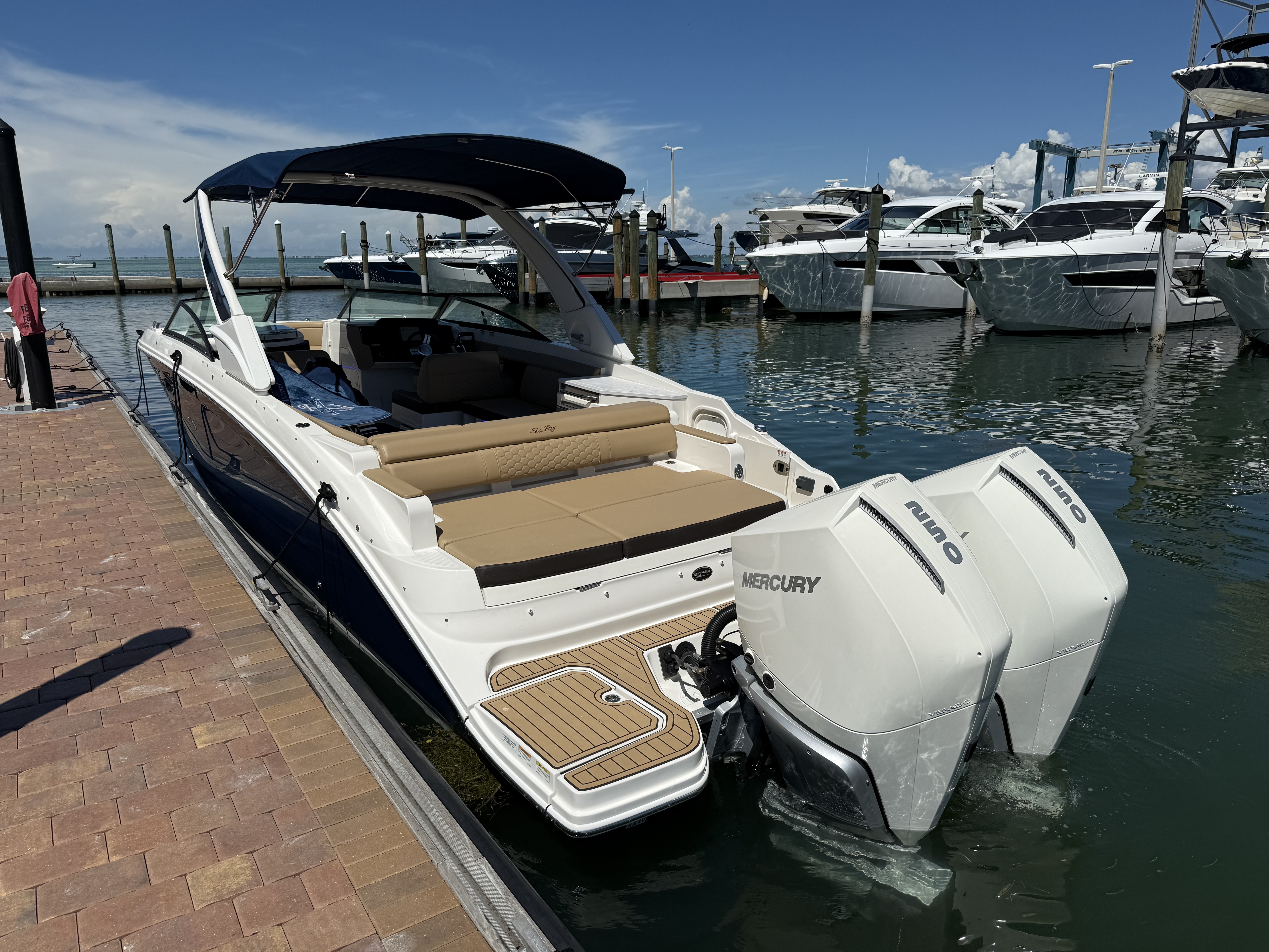 Slide: The Image of Sea Ray 290 SDX OUTBOARD 2022 - 6