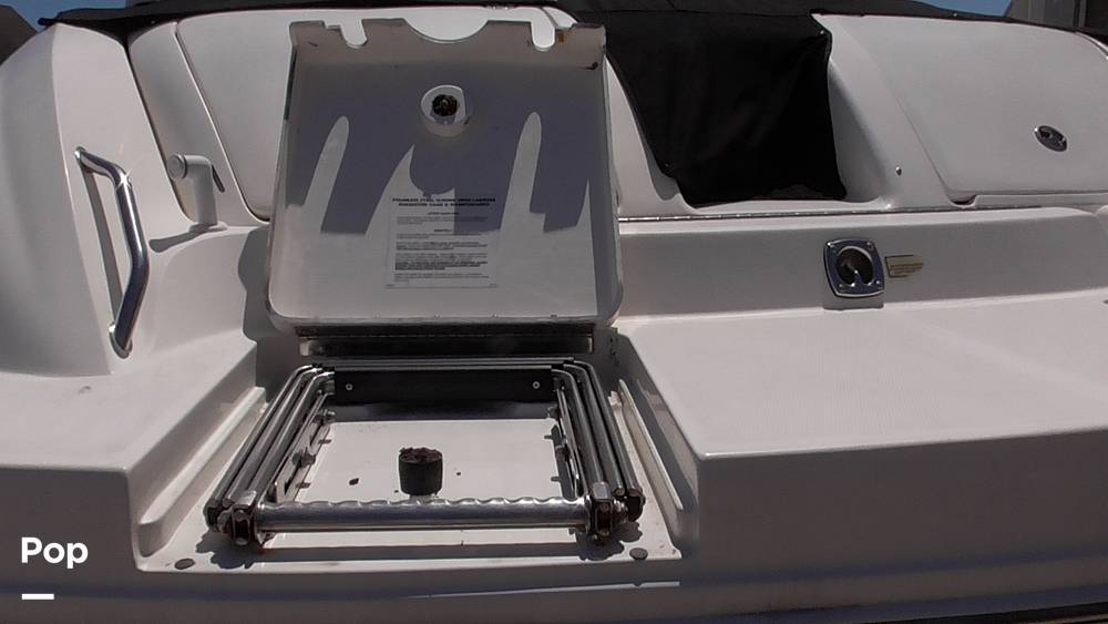 Slide: The Image of Sea Ray 290 SLX 2001 - 24