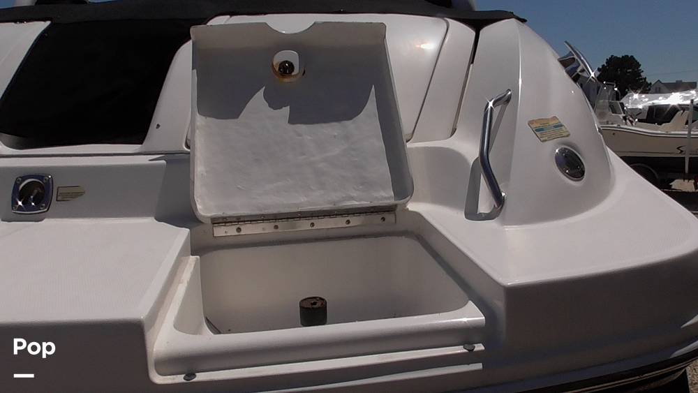 Slide: The Image of Sea Ray 290 SLX 2001 - 26