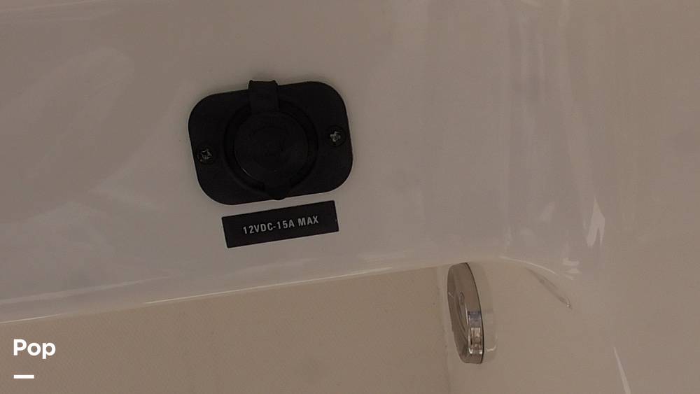 Slide: The Image of Sea Ray 290 SLX 2001 - 88