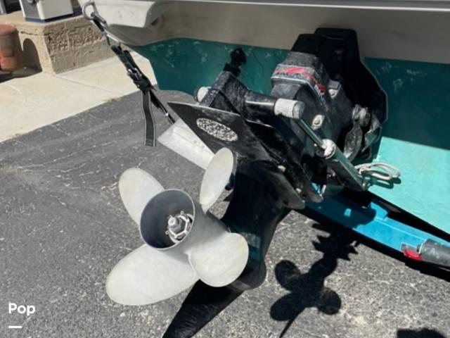 Slide: The Image of 1995 Sea Ray 290 Sundancer for sale in Kerrville, TX - 16