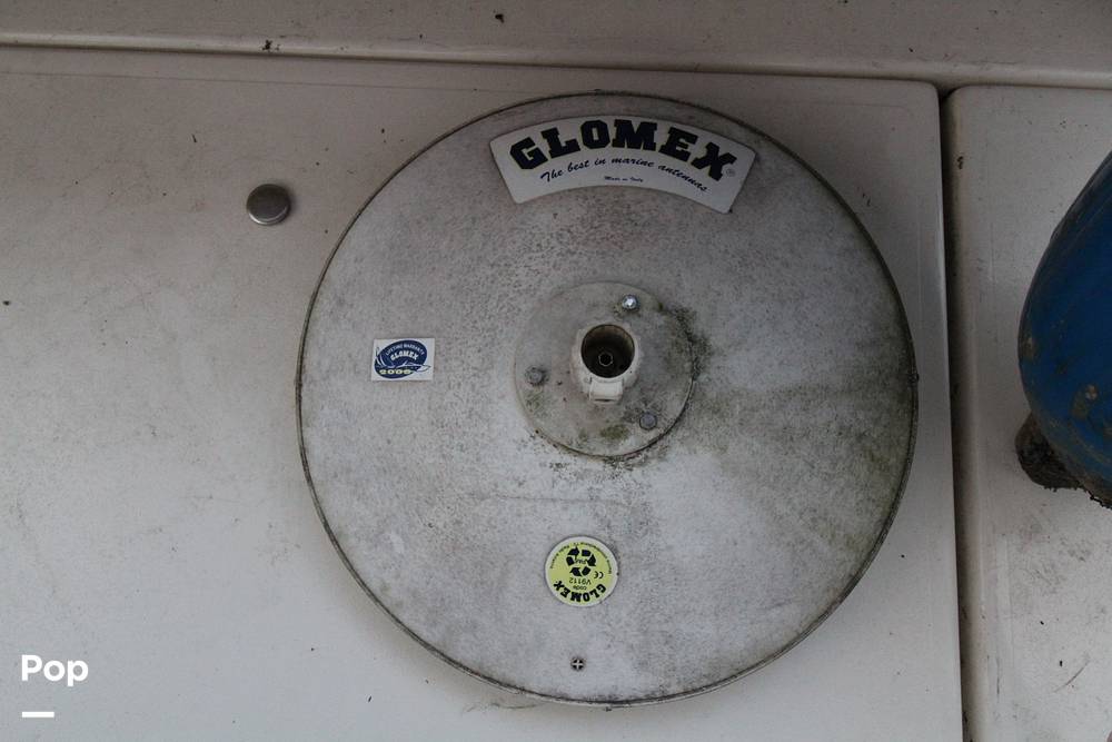 Slide: The Image of GPS Antenna - 13534469