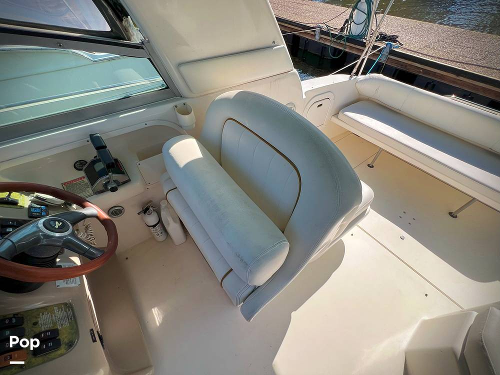 Slide: The Image of Sea Ray 290 Sundancer 1999 - 36