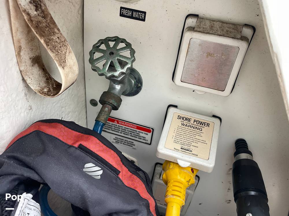 Slide: The Image of Sea Ray 290 Sundancer 2000 - 14450205