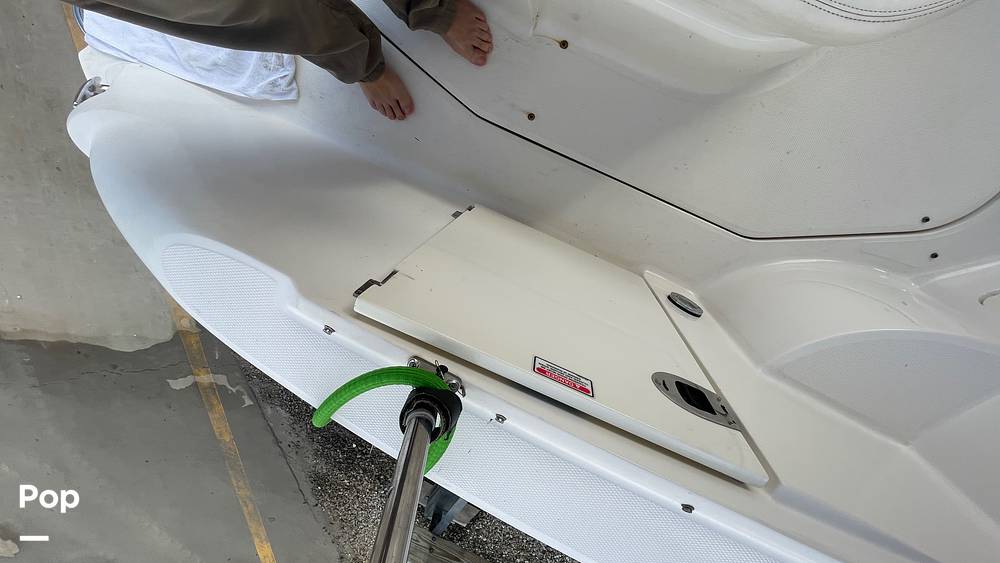 Slide: The Image of Sea Ray 290 Sundancer 2006 - 32