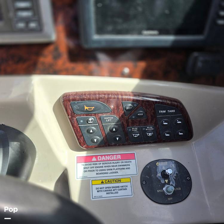 Slide: The Image of Sea Ray 290 Sundancer 2007 - 14897696