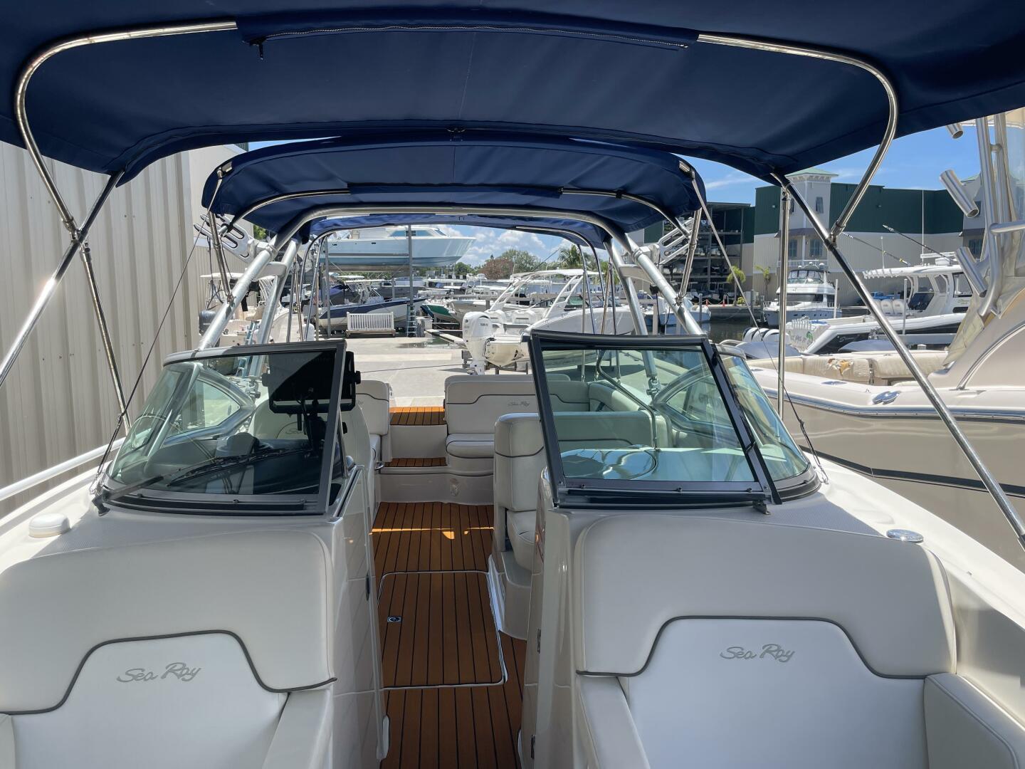 Slide: The Image of Sea Ray 290 Sundeck 2008 - 5407190