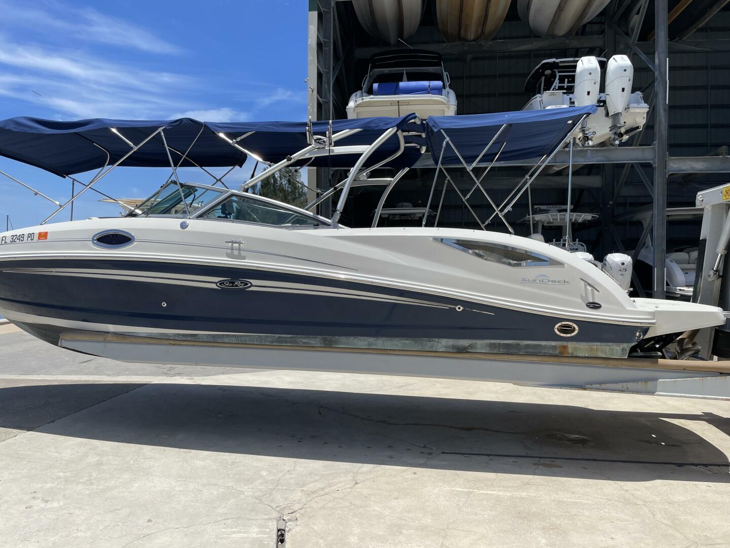 Slide: The Image of Sea Ray 290 Sundeck 2008 - 5407230