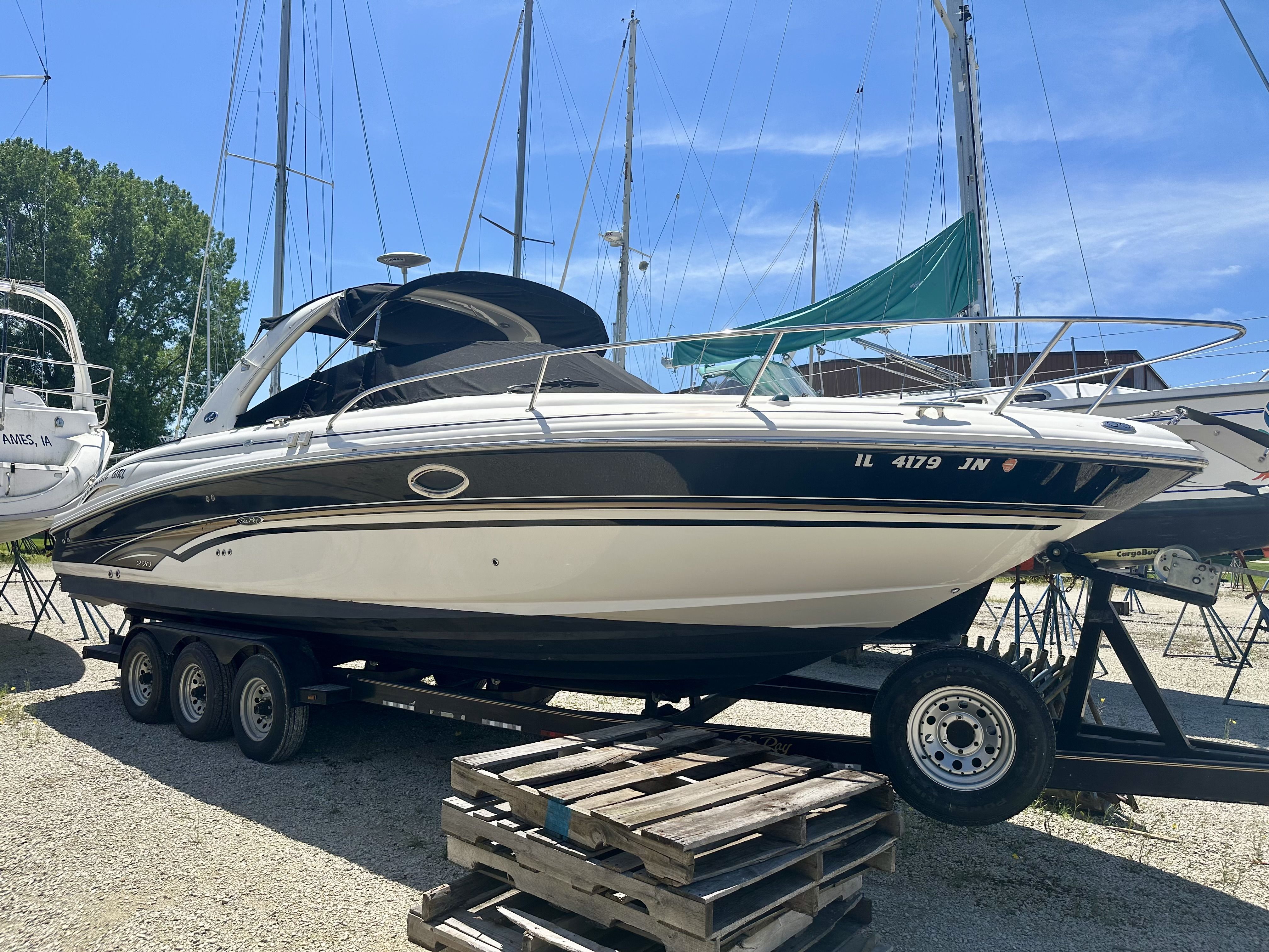 Slide: The Image of Sea Ray 290 SUN SPORT 2001 - 1