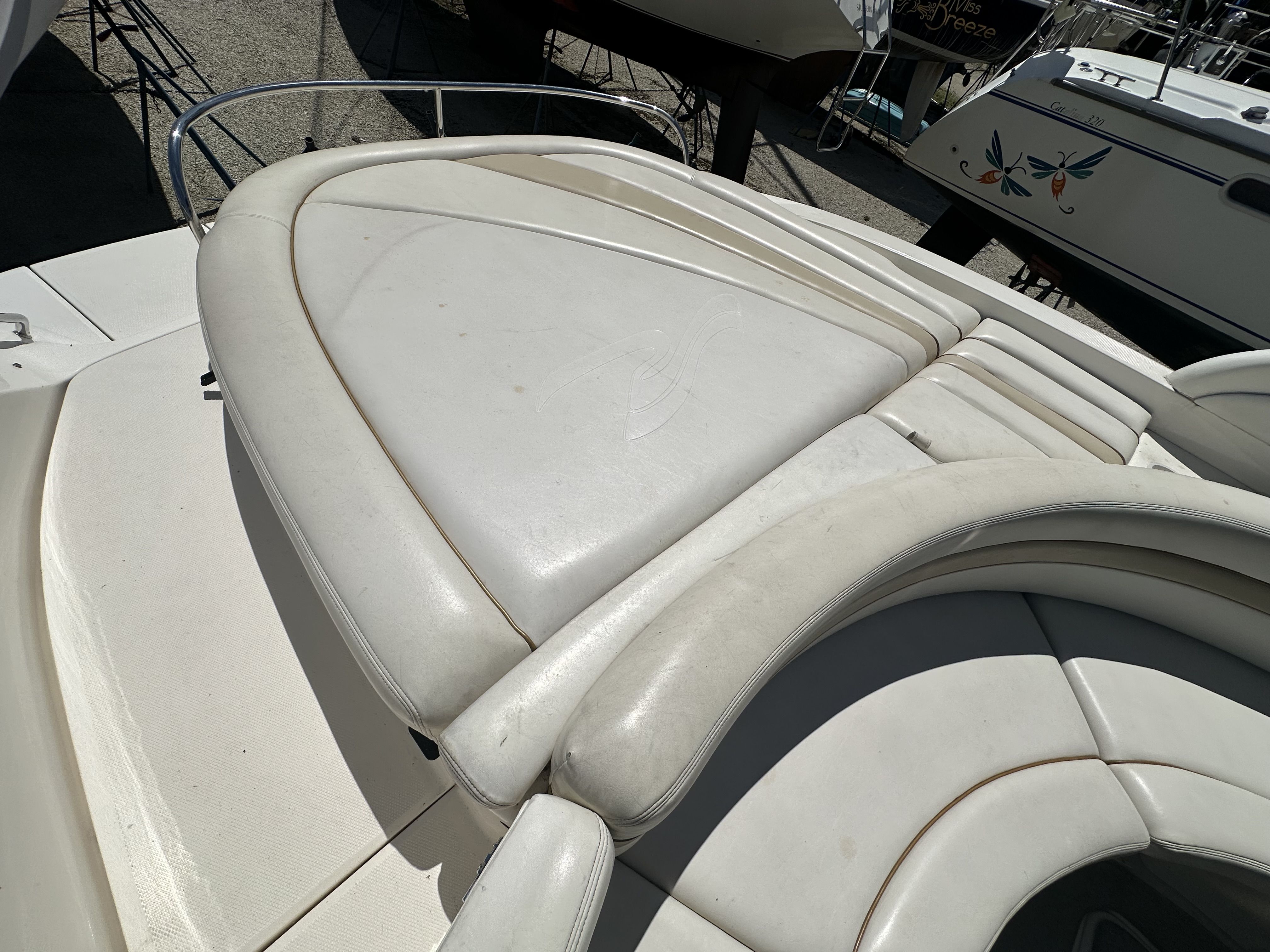Slide: The Image of Sea Ray 290 SUN SPORT 2001 - 4