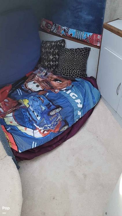 Slide: The Image of Sea Ray 300 Sedan Bridge 1989 - 15916303