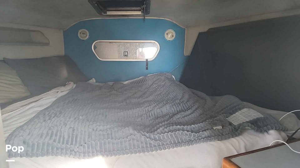 Slide: The Image of Sea Ray 300 Sedan Bridge 1989 - 15916304