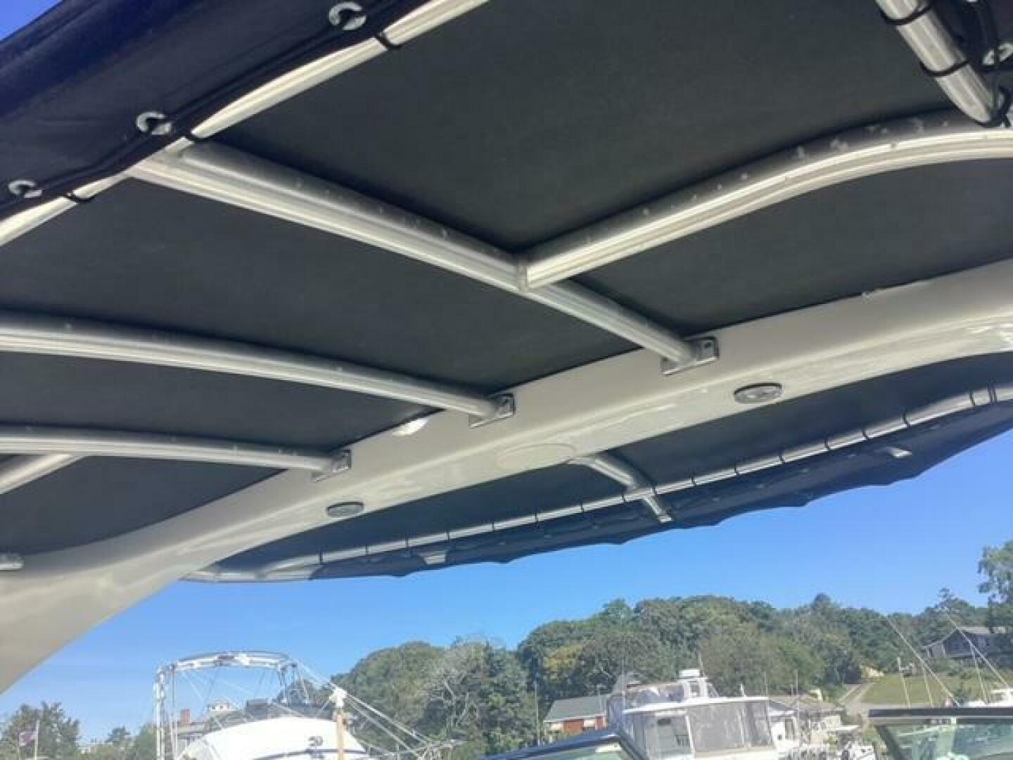 Slide: The Image of Sea Ray 300SLX 2009 - 5292163