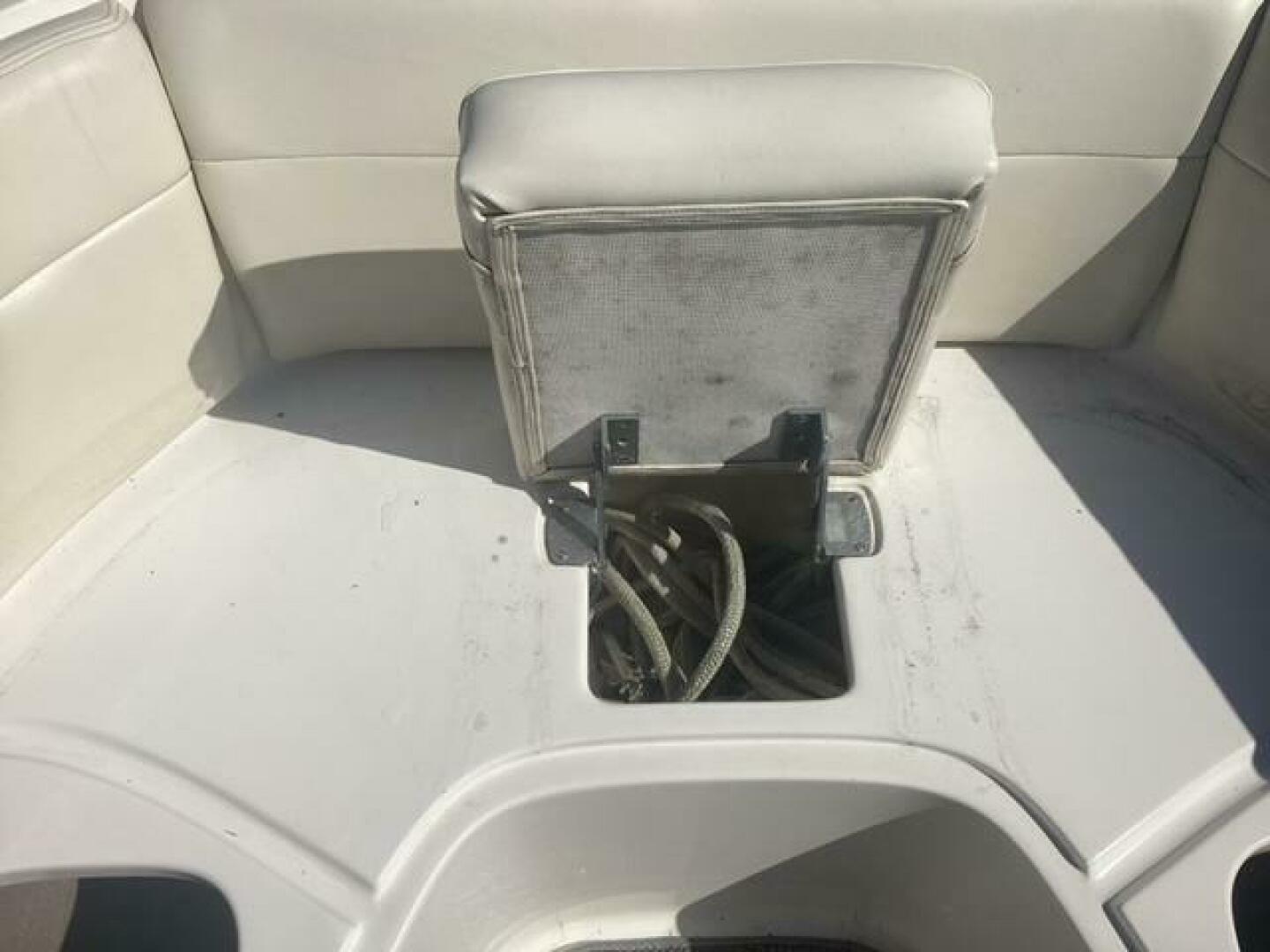 Slide: The Image of Sea Ray 300SLX 2009 - 5292170