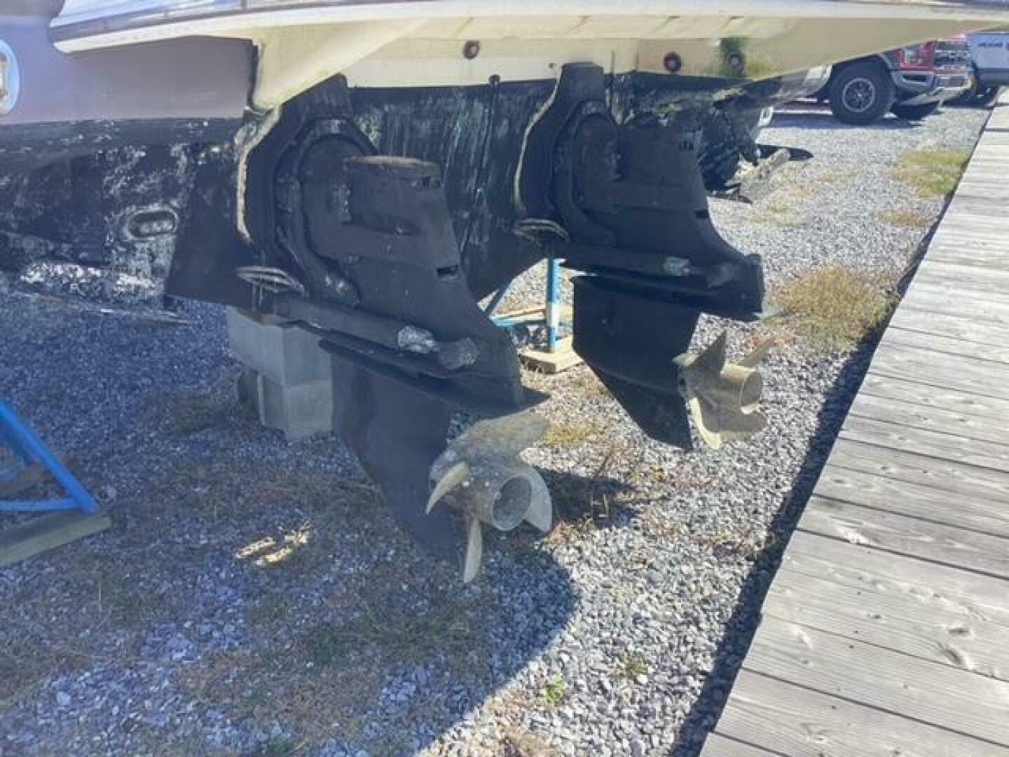 Slide: The Image of Sea Ray 300SLX 2009 - 5292189