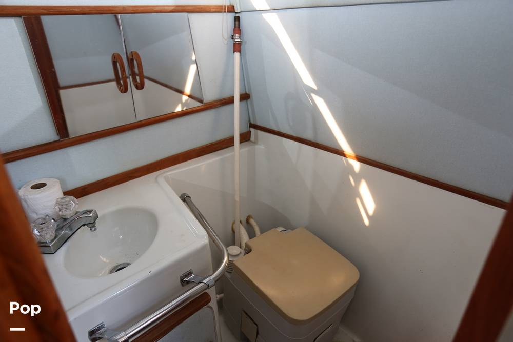 Slide: The Image of Sea Ray 300 Sundancer 1987 - 11465487