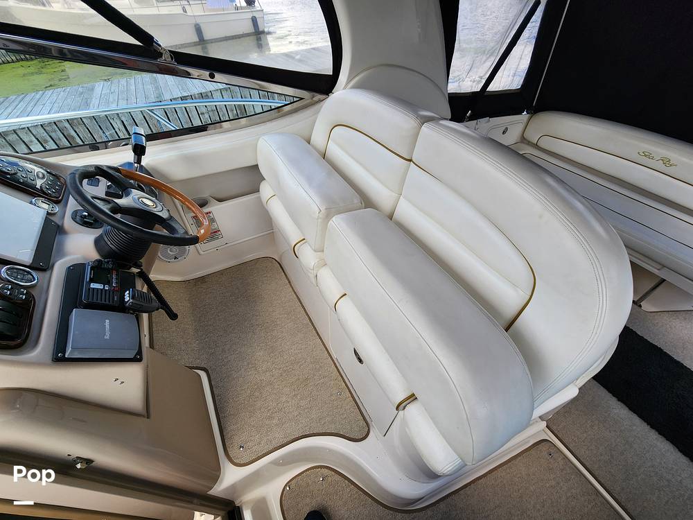 Slide: The Image of Sea Ray 300 Sundancer 2002 - 14574417