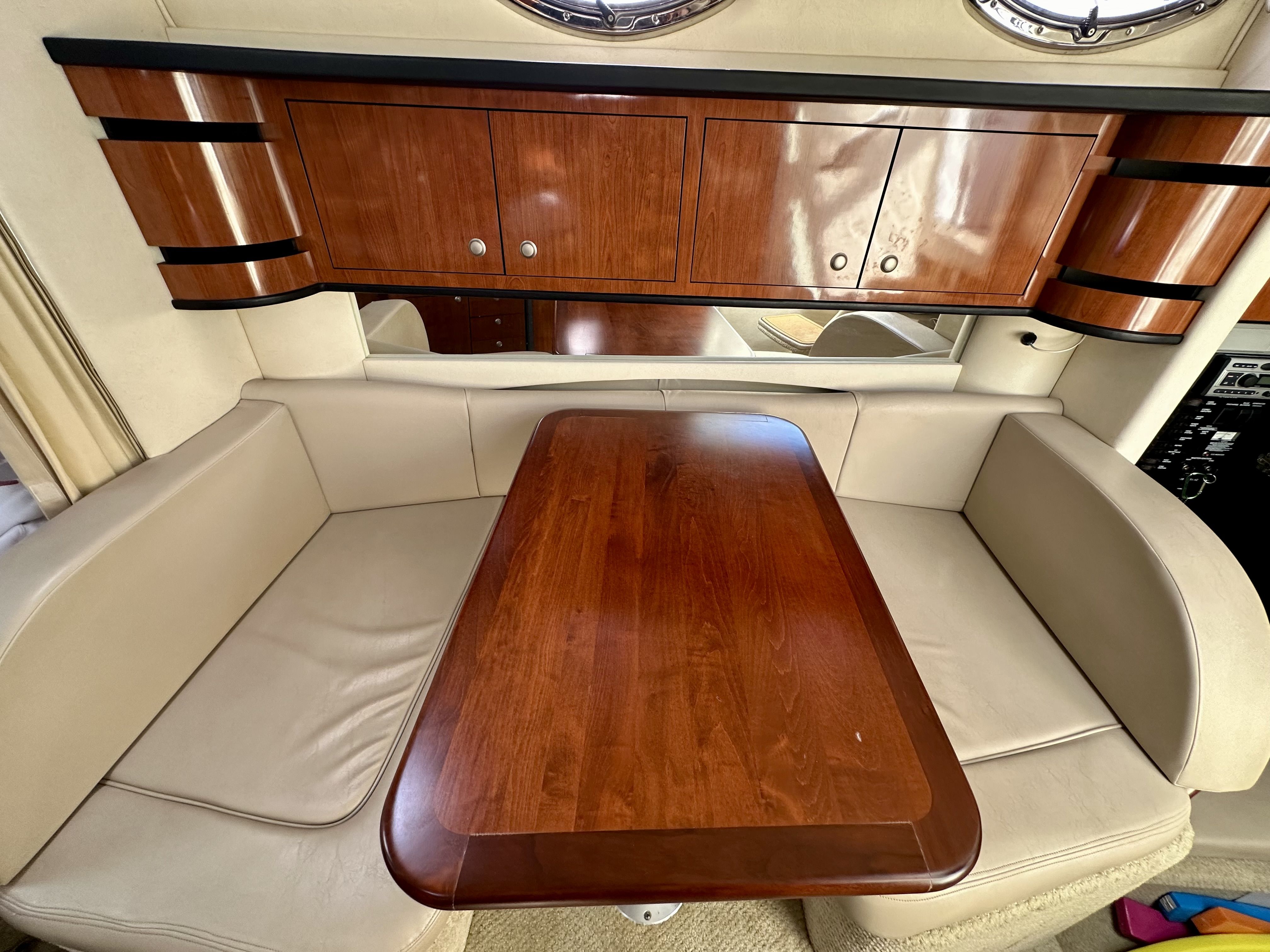 Slide: The Image of Sea Ray 300 SUNDANCER 2006 - 10