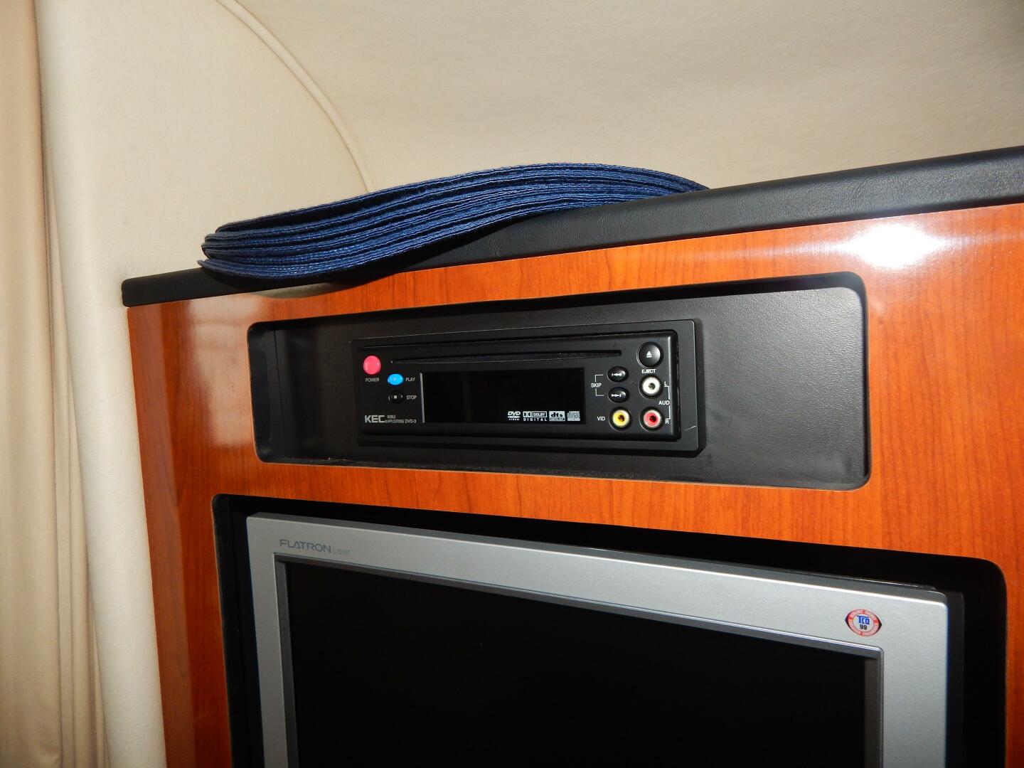 Slide: The Image of Sea Ray 300 Sundancer 2006 - 4703040