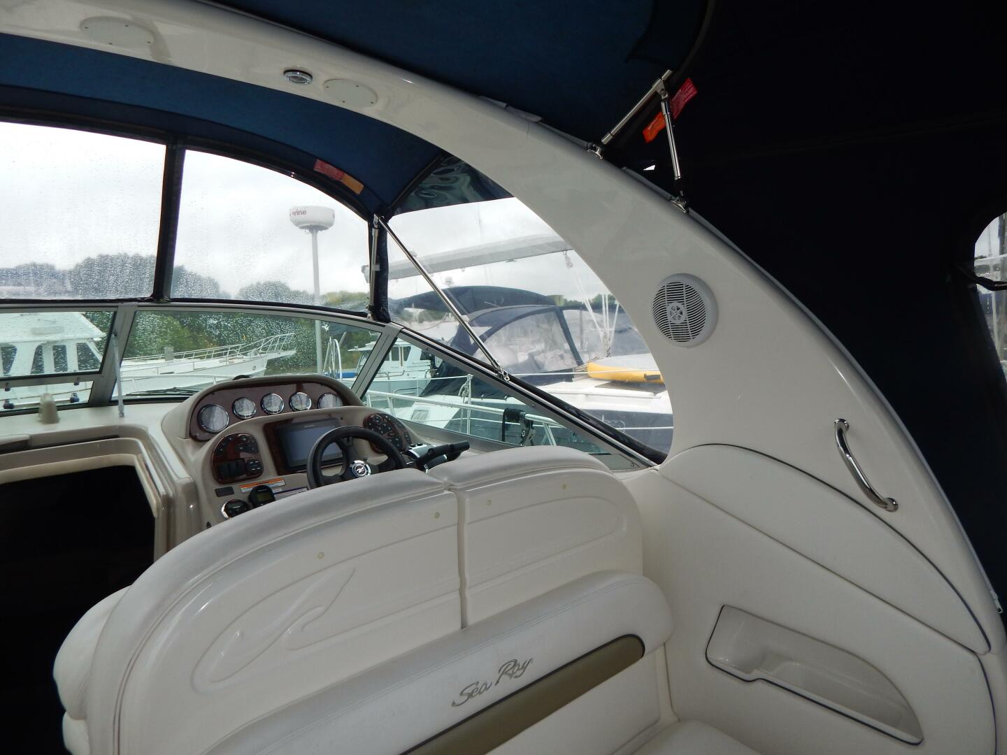 Slide: The Image of Sea Ray 300 Sundancer 2006 - 4703057