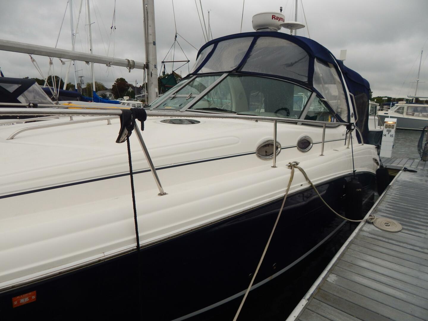 Slide: The Image of Sea Ray 300 Sundancer 2006 - 4703059