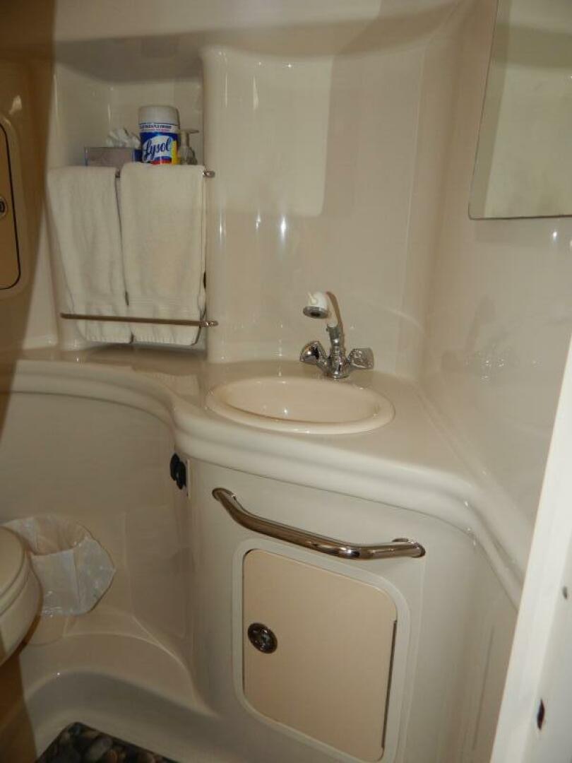 Slide: The Image of Sea Ray 300 Sundancer 2006 - 4703045