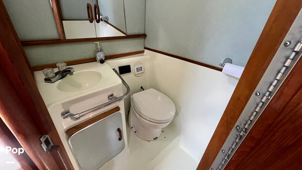 Slide: The Image of Sea Ray 300 Weekender 1988 - 15189804