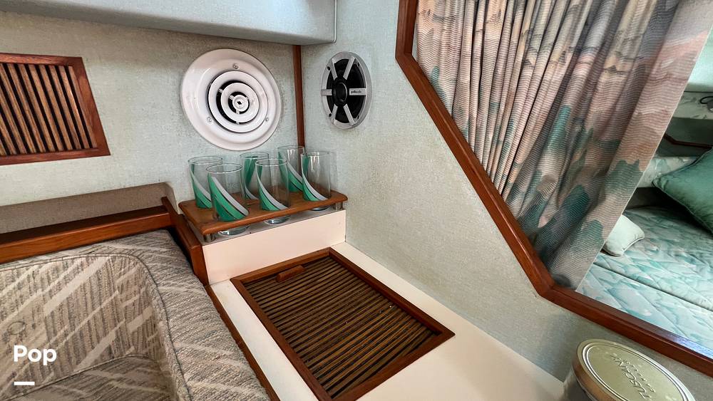 Slide: The Image of Sea Ray 300 Weekender 1988 - 15189667