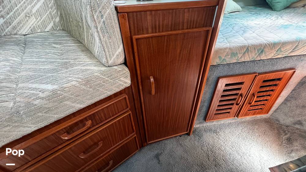 Slide: The Image of Sea Ray 300 Weekender 1988 - 15189781